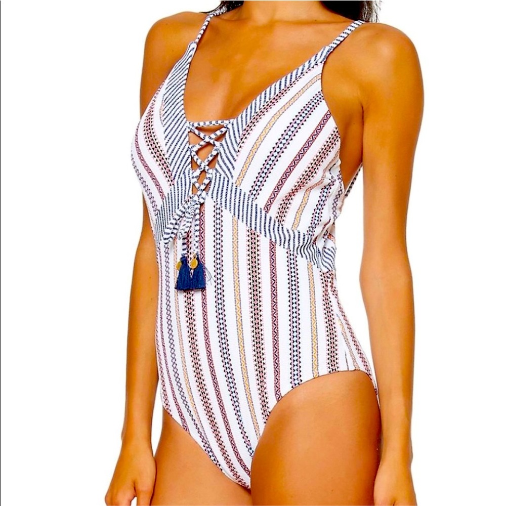 👙New, moroccan pattern, one-piece swimsuit with deepV neck, flirty ties.…
